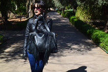 Charger l'image dans la galerie, Black Fringe Leather Purse