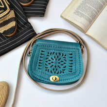Charger l'image dans la galerie, Mini CutWork Leather Purse