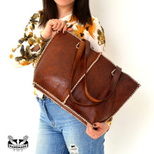 Charger l'image dans la galerie, Western leather tote bag
