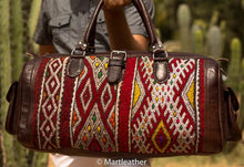 Charger l'image dans la galerie, kilim duffel bag