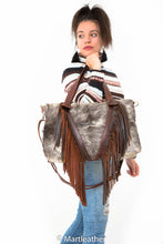 Charger l'image dans la galerie, Fur &amp; Leather fringe bag