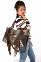 Charger l'image dans la galerie, Fur &amp; Leather fringe bag