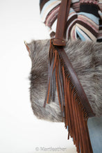 Charger l'image dans la galerie, Fur &amp; Leather fringe bag
