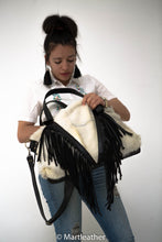 Charger l'image dans la galerie, Fur &amp; Leather fringe bag