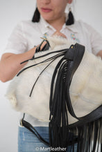 Charger l'image dans la galerie, Fur &amp; Leather fringe bag