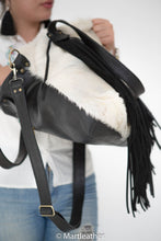 Charger l'image dans la galerie, Fur &amp; Leather fringe bag