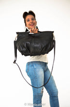 Charger l'image dans la galerie, Black Leather Hobo Bag
