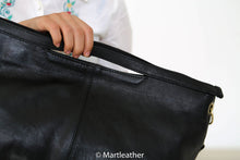 Charger l'image dans la galerie, Black Leather Hobo Bag